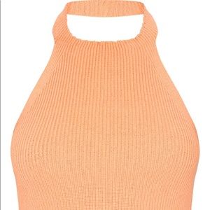 Ribbed halter neck